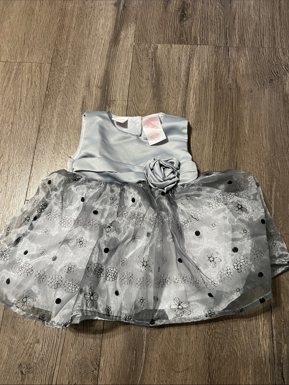 Silver Flower Applique Tulle Party Dress for Girls